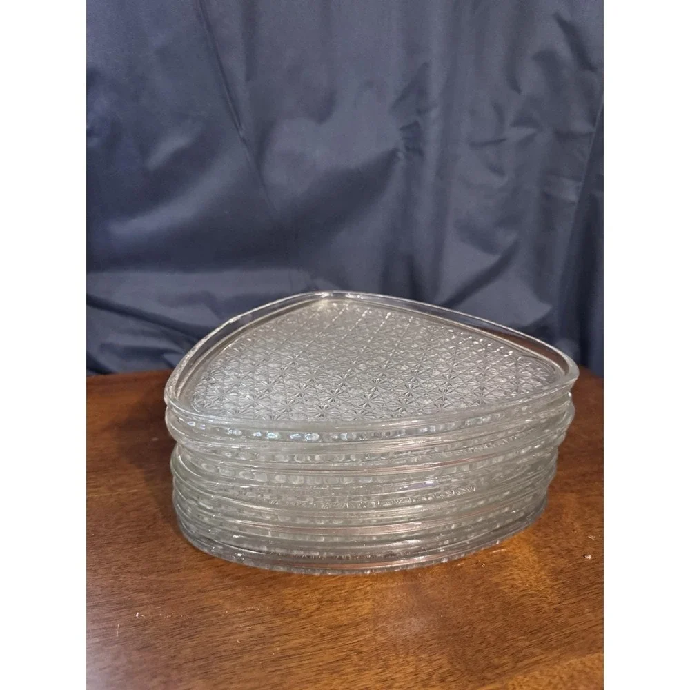 MCM Crystal Vintage SNACK SET / LUNCH SET  DAISY AND BUTTON (Set of 8) 16 Pieces